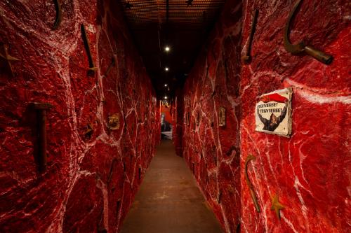 VÁRKERT BAZÁR I ÚJVILÁG SZÜLETETT KIÁLLÍTÁS I 2019_2