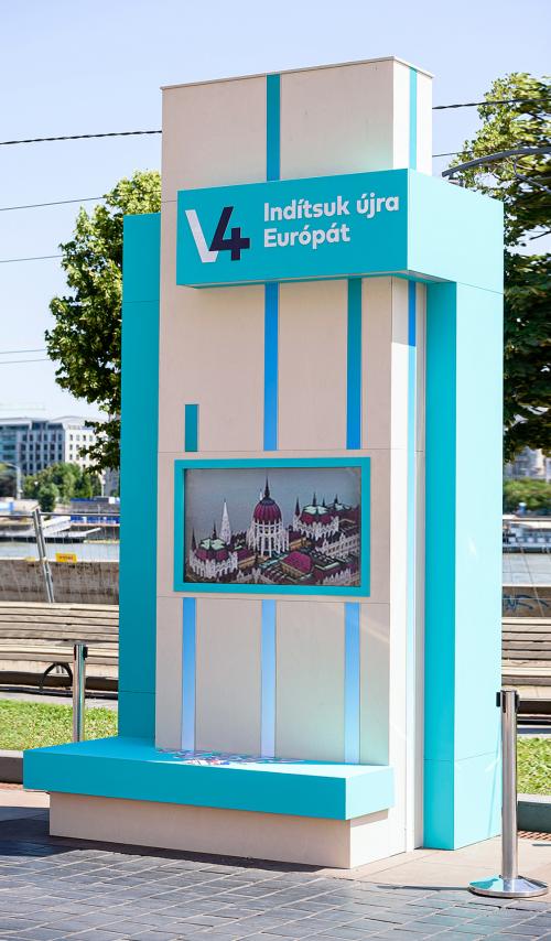 V4 Kerékpárverseny es családi nap 